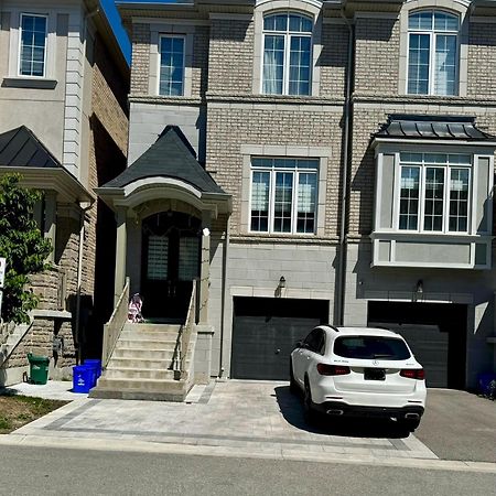 2 Bedroom With 2 Ensuites Unit In Richmond Hill Eksteriør bilde