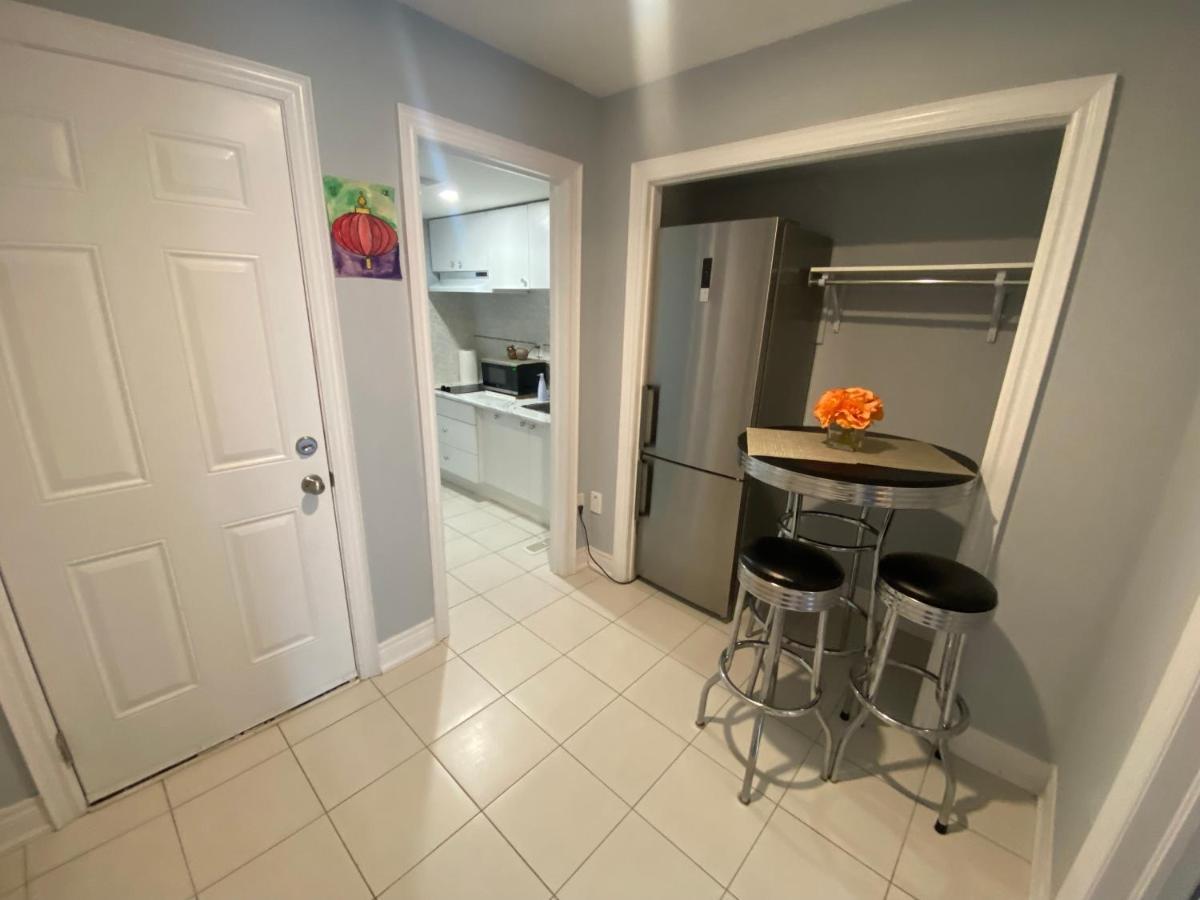 2 Bedroom With 2 Ensuites Unit In Richmond Hill Eksteriør bilde