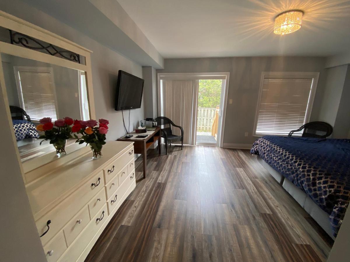 2 Bedroom With 2 Ensuites Unit In Richmond Hill Eksteriør bilde