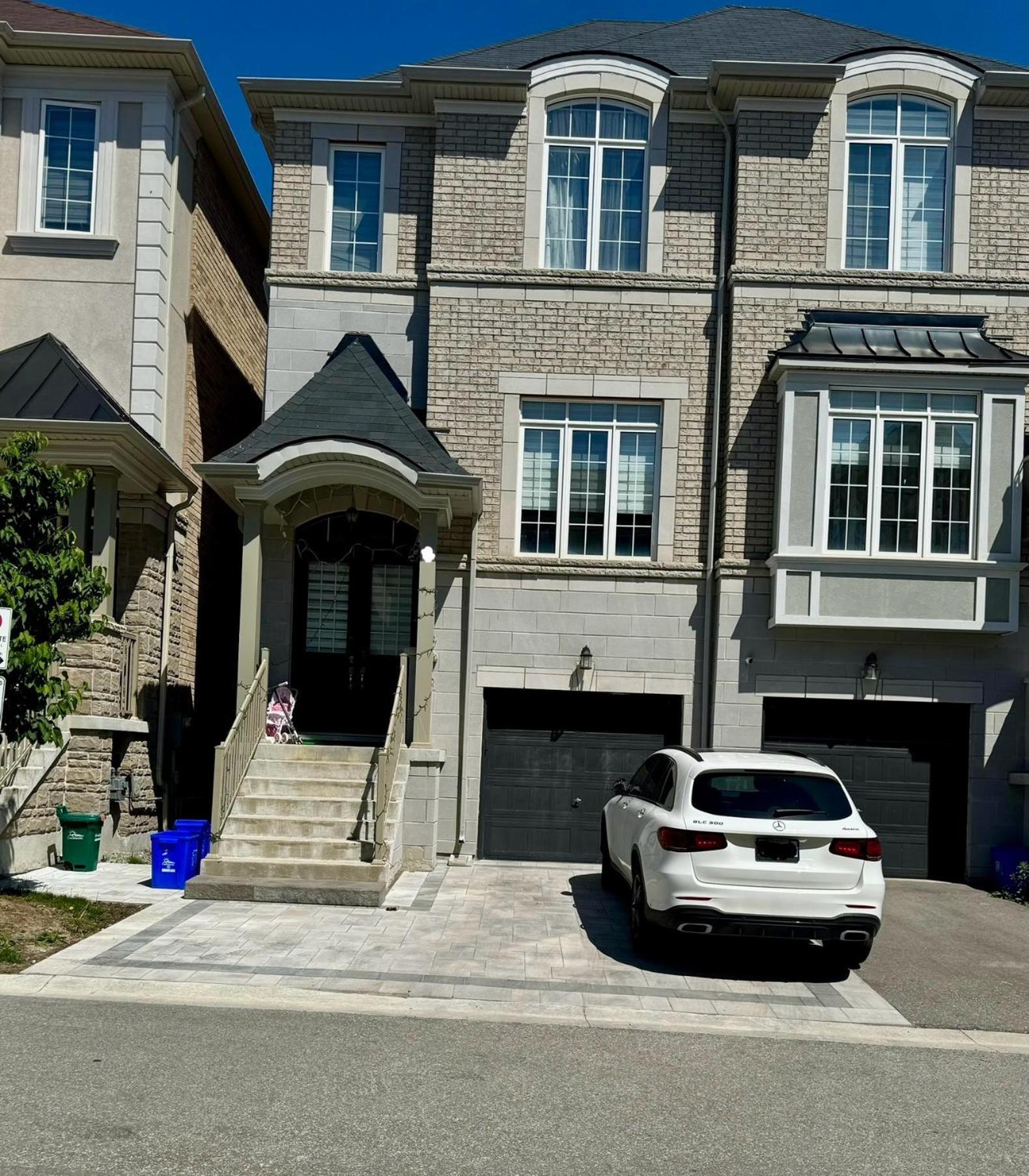 2 Bedroom With 2 Ensuites Unit In Richmond Hill Eksteriør bilde